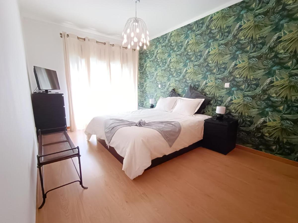 Modern 1Br For 4 - Great For Long Stays, 10 Min To Attractions Вила-Нова-ди-Гая Экстерьер фото