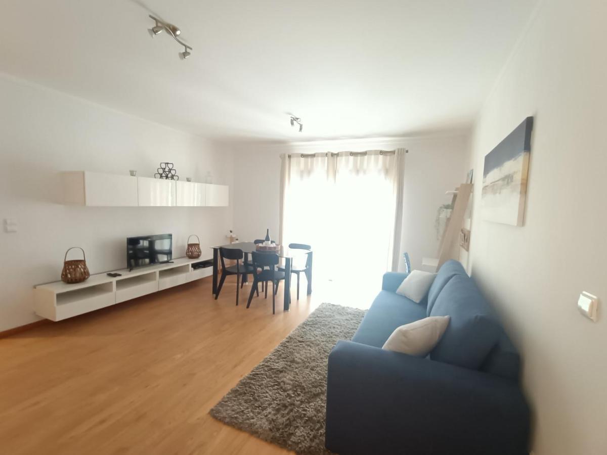 Modern 1Br For 4 - Great For Long Stays, 10 Min To Attractions Вила-Нова-ди-Гая Экстерьер фото