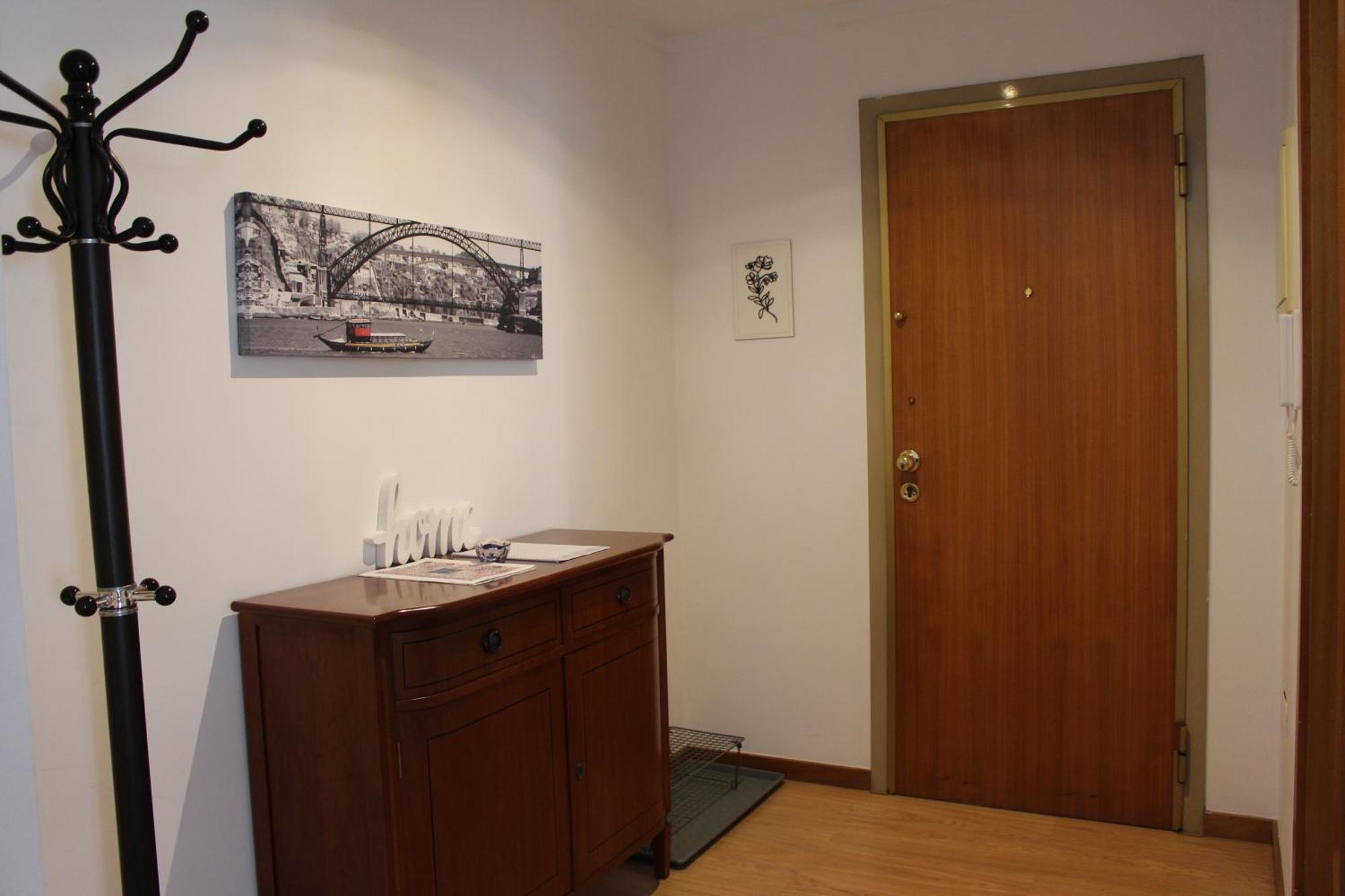 Modern 1Br For 4 - Great For Long Stays, 10 Min To Attractions Вила-Нова-ди-Гая Экстерьер фото