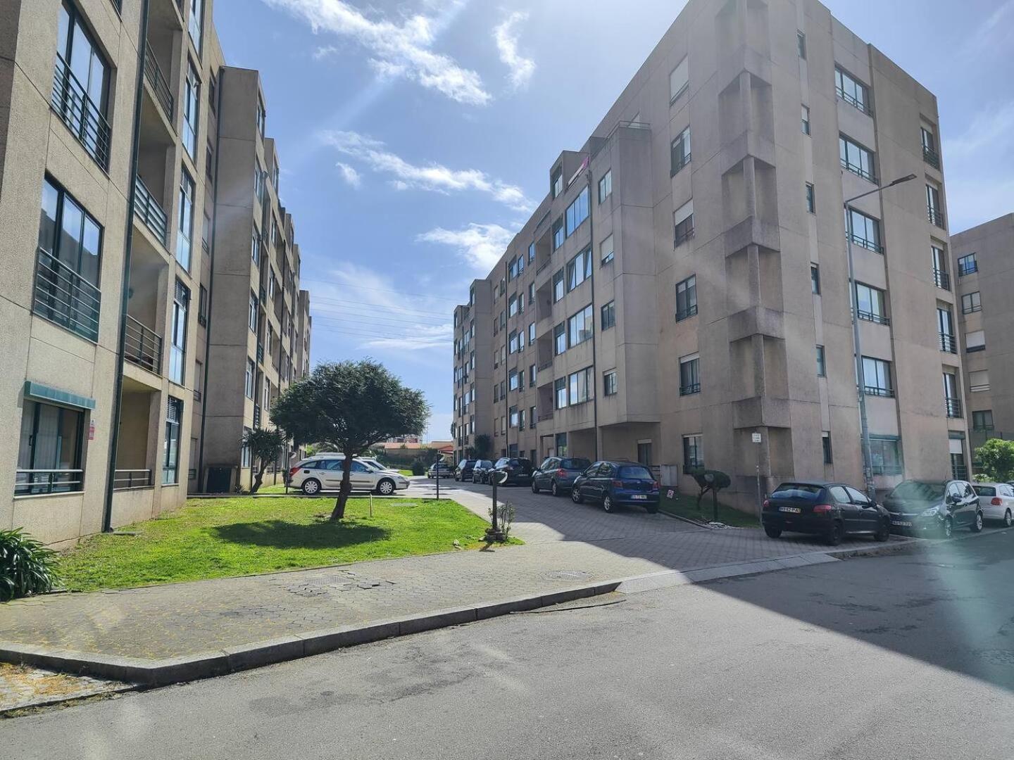 Modern 1Br For 4 - Great For Long Stays, 10 Min To Attractions Вила-Нова-ди-Гая Экстерьер фото